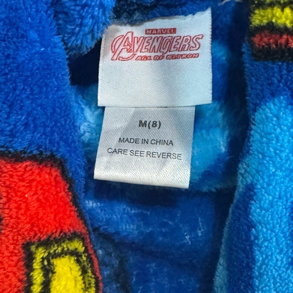 Avengers Robe​​ - Picture 3 of 4